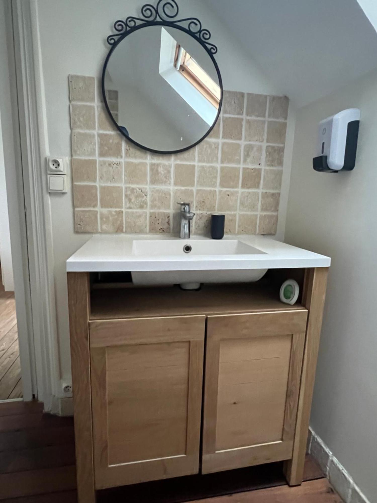 Appartement 3 Pieces Bord De Mer Place Du 6 Juin 아로만체스레방 외부 사진