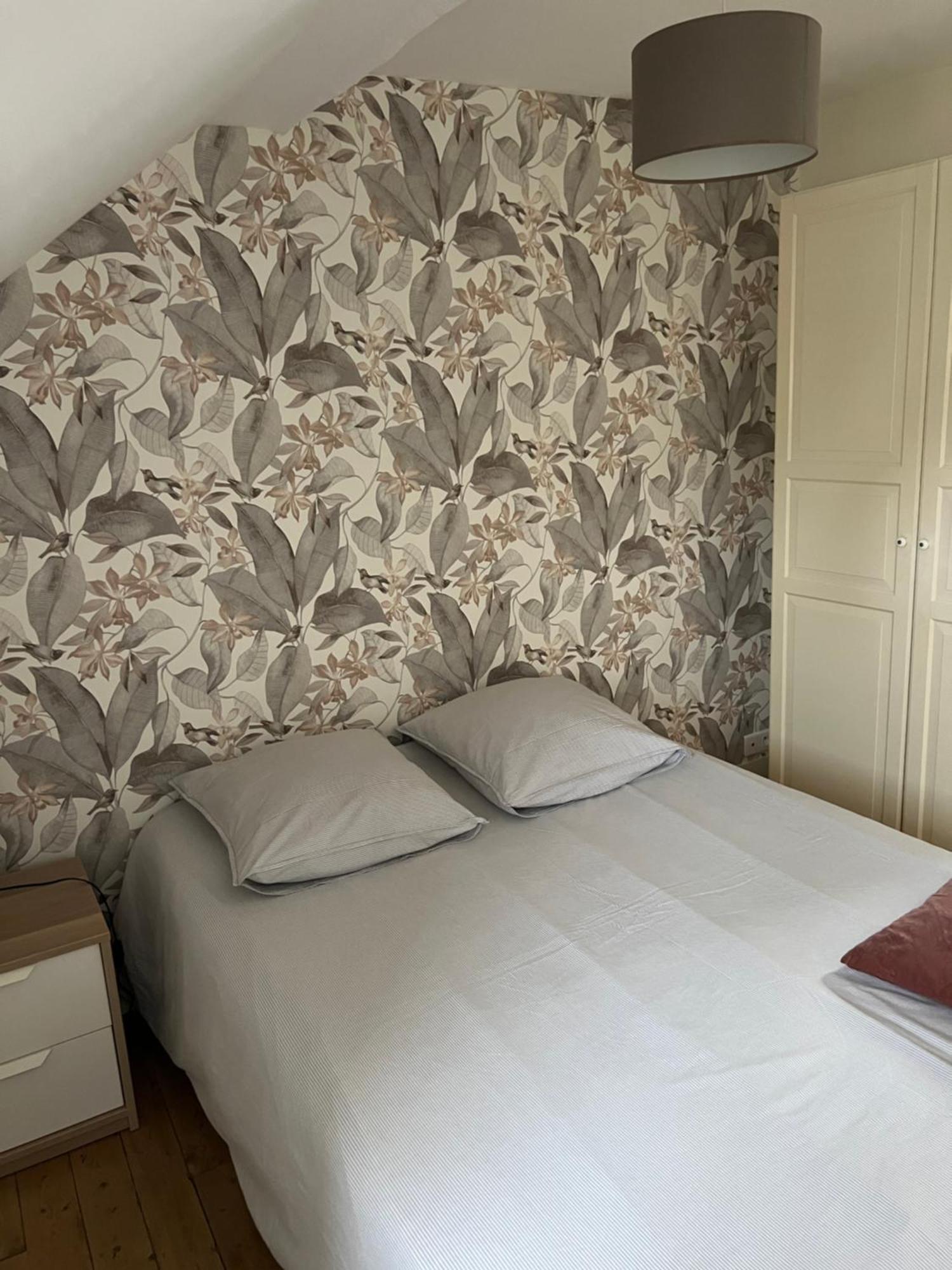 Appartement 3 Pieces Bord De Mer Place Du 6 Juin 아로만체스레방 외부 사진